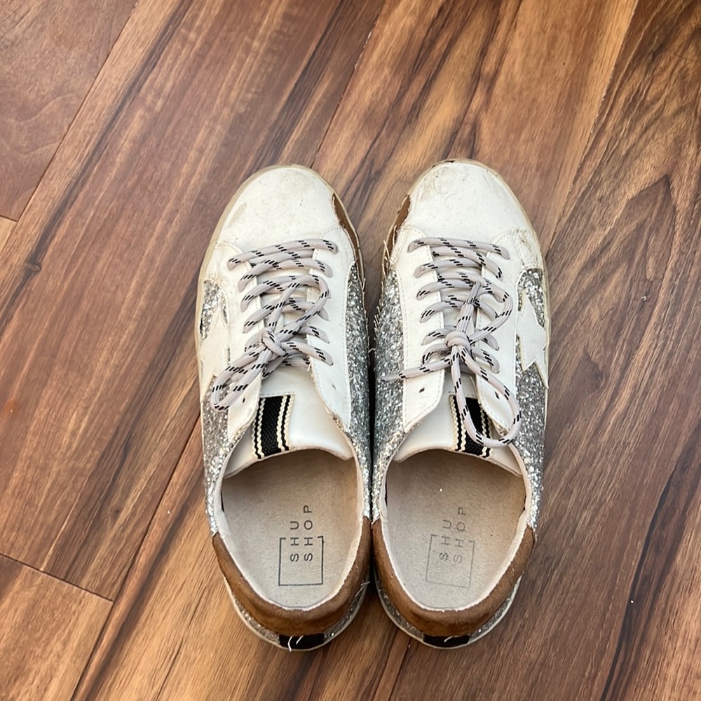 SHU SHOP Glitter Sneakers